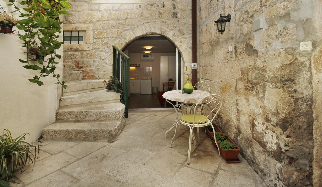 Apartments Caralipeo Makarska Zewnętrze zdjęcie