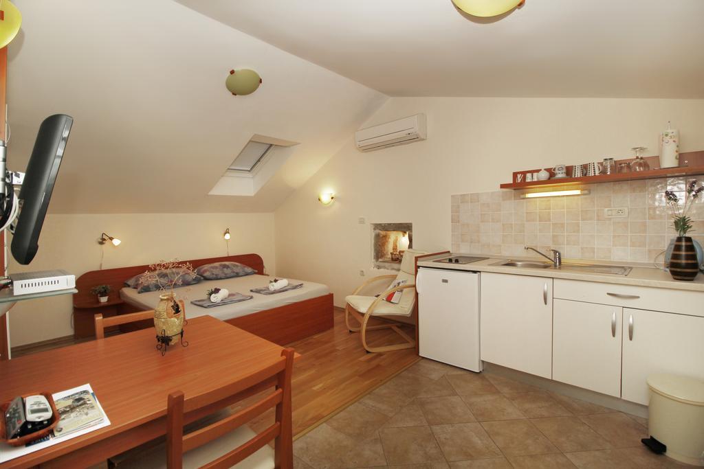 Apartments Caralipeo Makarska Zewnętrze zdjęcie